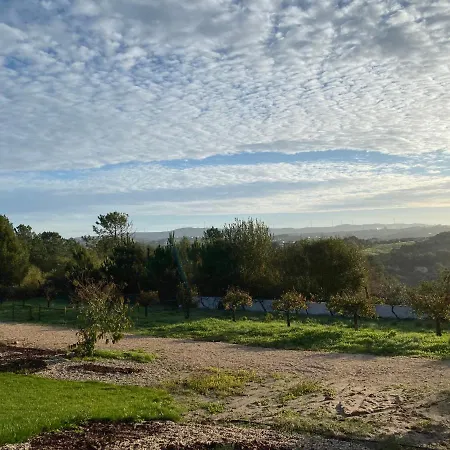 Δωμάτια σε οικογενειακή κατοικία Monte Do Mosteiro *